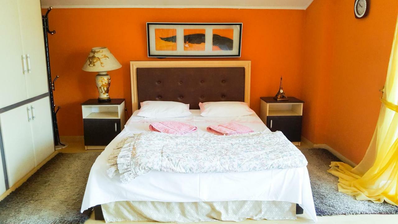 Home Hostel Шкодер Екстер'єр фото
